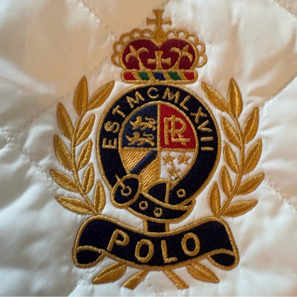 Polo by Ralph Lauren Women's Cream Quilted Vest with Crest vintage - Picture 11 of 11